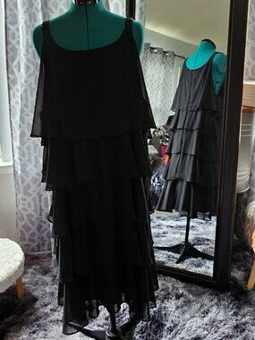 J.B.S. Ltd. Black Tiered Chiffon Sleeveless Cocktail Dress – Size 28W, Vintage